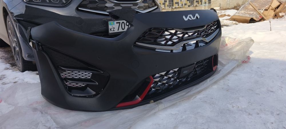 Бампер передний в сборе! Оригинал Киа Сид Джити Kia Ceed GT