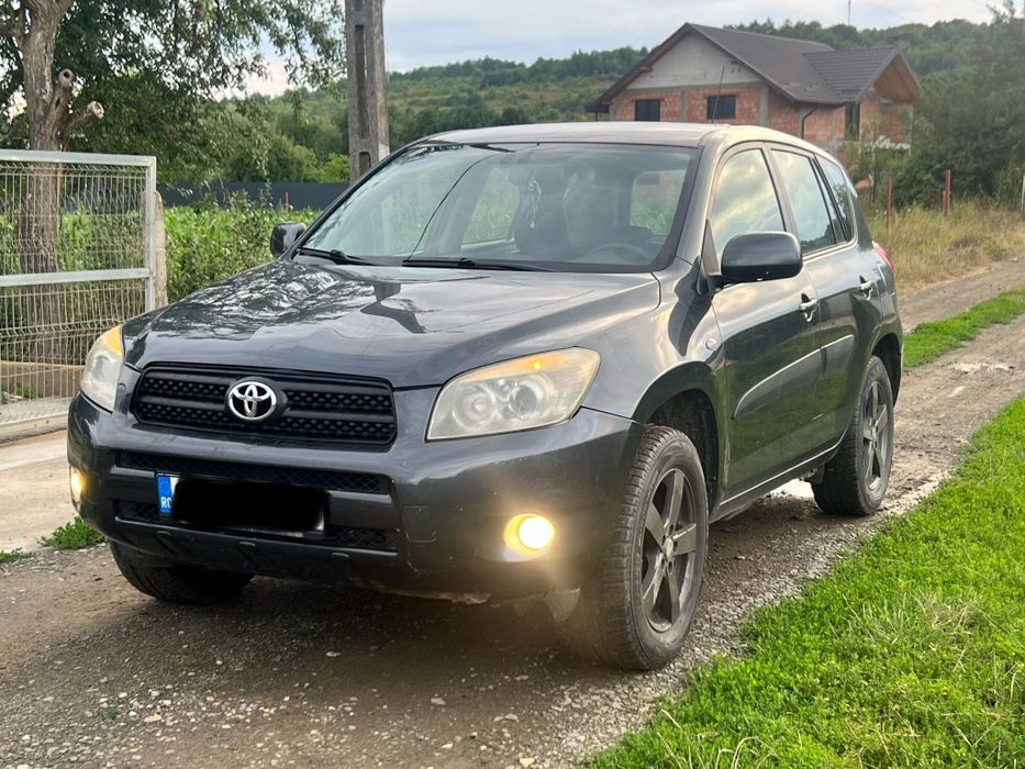 Vând Toyota rav 4 motor 22