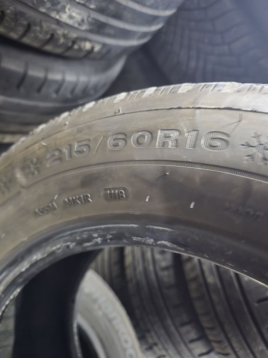 1 Брой Гума 215/60/16 Dunlop 5,5mm