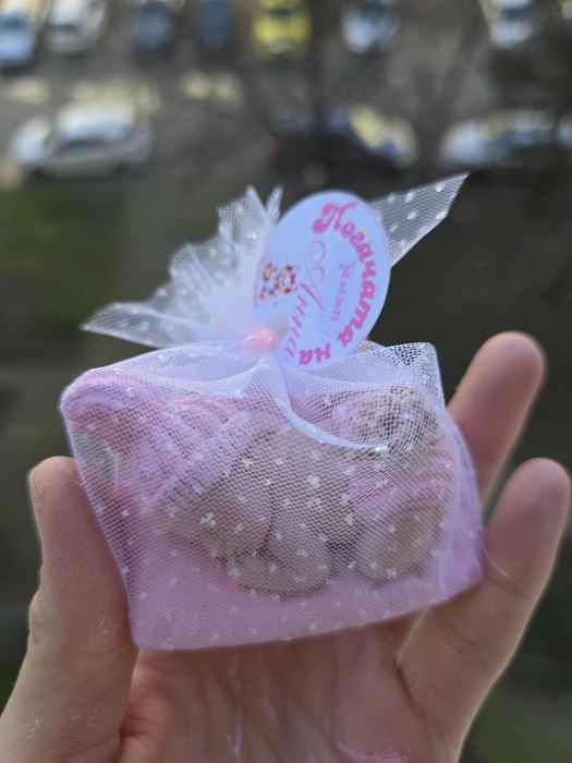 ~Бебенце върху възглавница или крило~Подарък за гости~Ръчна изработка~