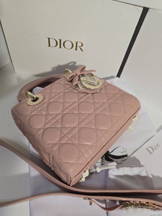 Налична чанта Lady Dior Blush