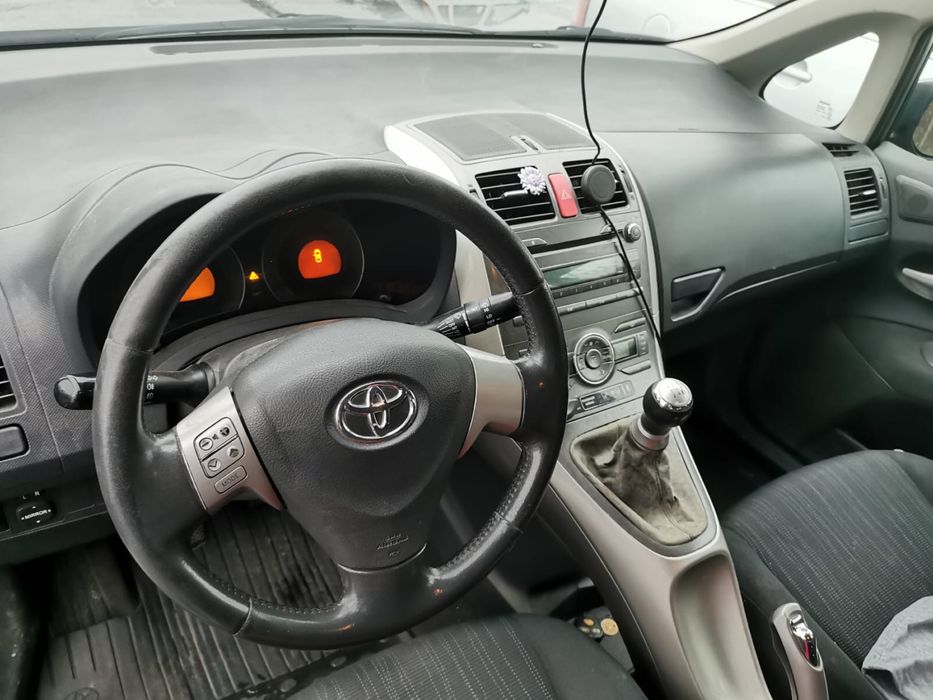Vand Toyota Auris