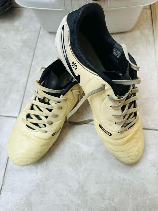 Nike Tiempo 40,5номер