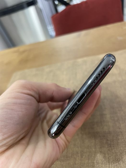 Iphone 11pro sotiladi ideal