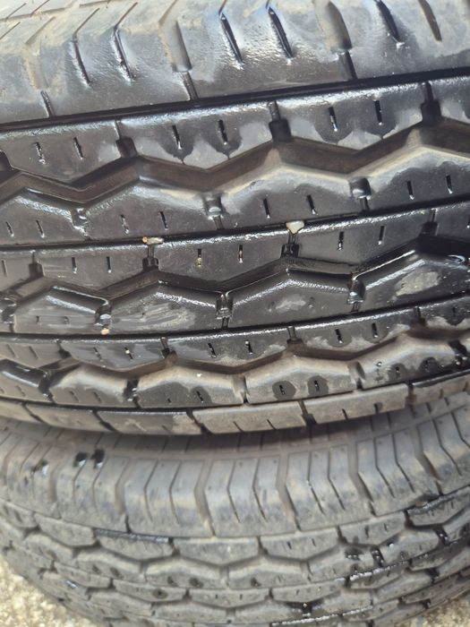 Джанти с гуми за платформа, ремарке