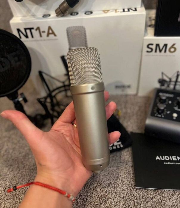 Rode nt1 a + Audient id4 mk2