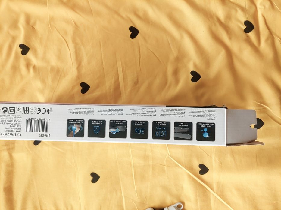 Vand placă de întins părul