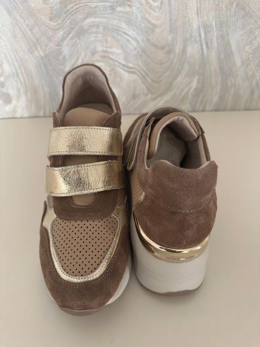 Женские кррсовки Турция ортопед