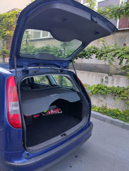 Лека автомобил Форд Фокус