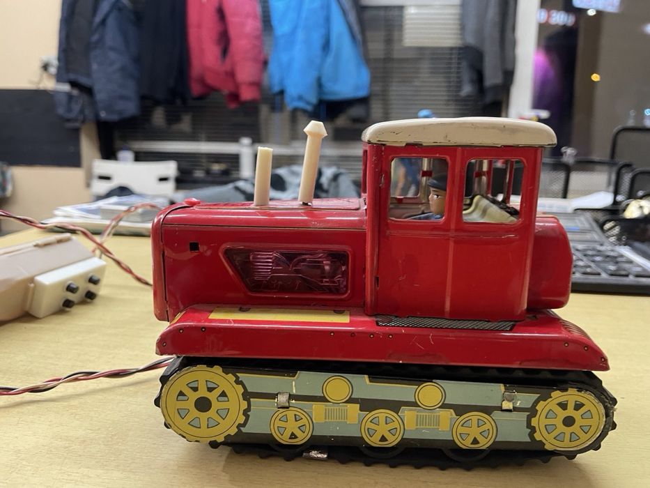 Тракторче от Соца