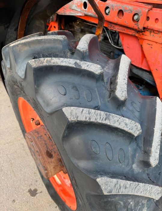 Tractor Same TIGER 100cp cu încărcător cupa+țepi pentru baloți+cauciucuri noi