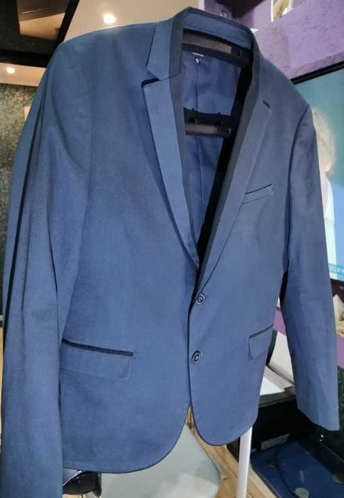 Пиджаки новые 50-52р.