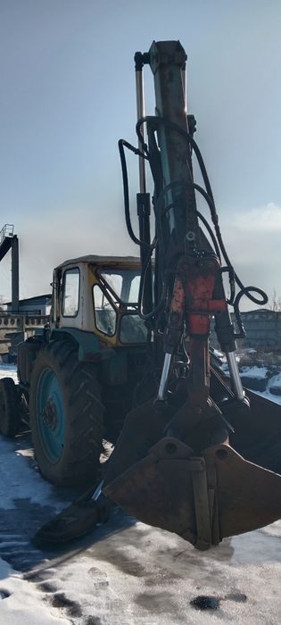 Продаю ЮМЗ на ходу