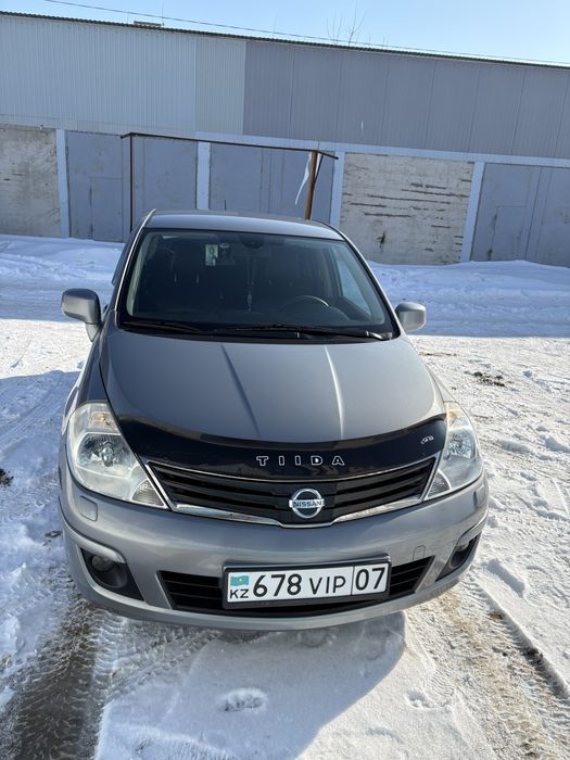 Продам автомашину Ниссан