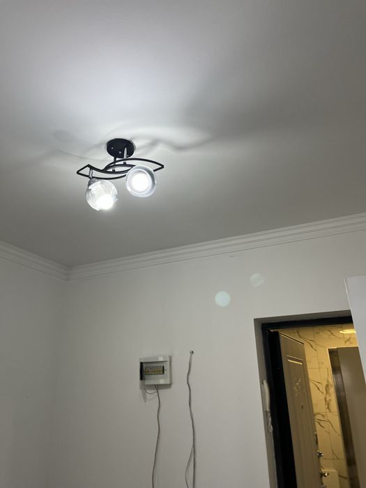 Люстры разные 1-2-5-6 рожковые