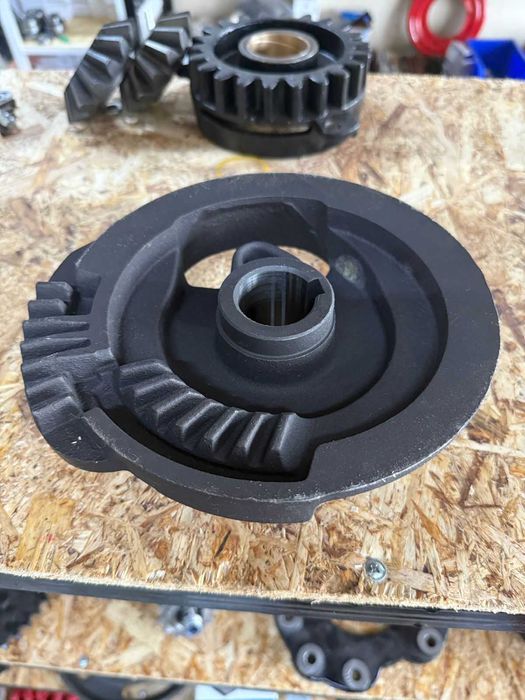 Запчасти на пресс подборщики