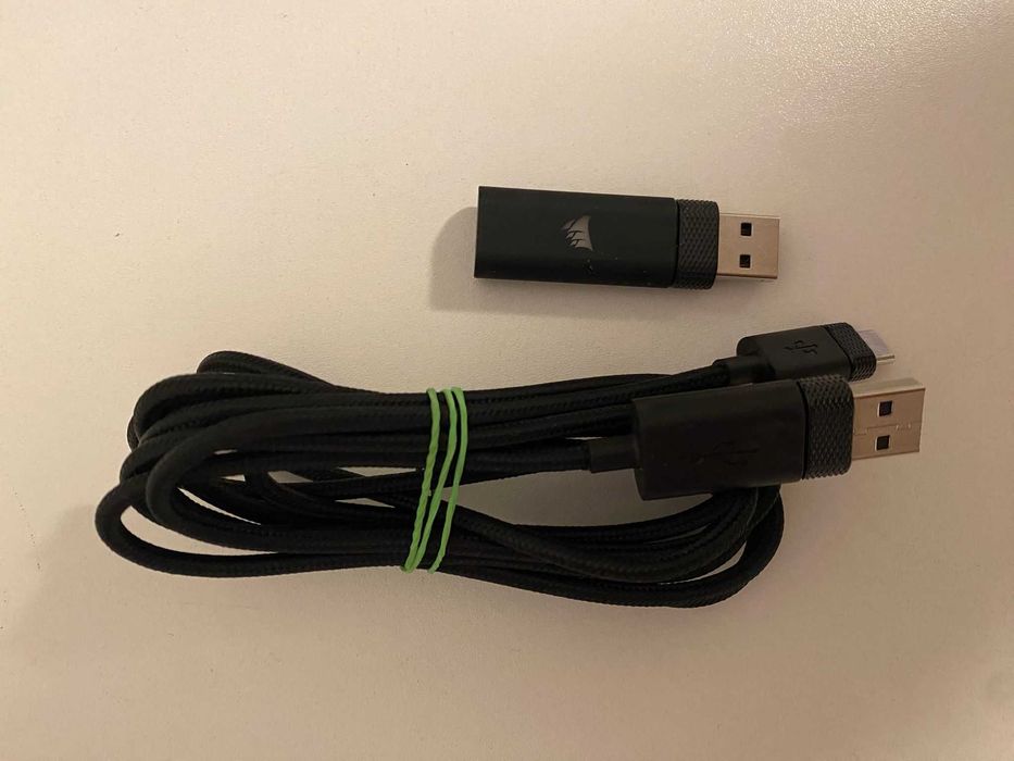 Casti gaming wireless Corsair HS80, iluminare RGB, Alb