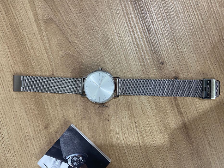 Часовник Malthe Moment