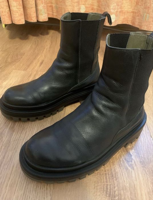 Ghete de dama Zara din piele naturala, masura 37, cizme