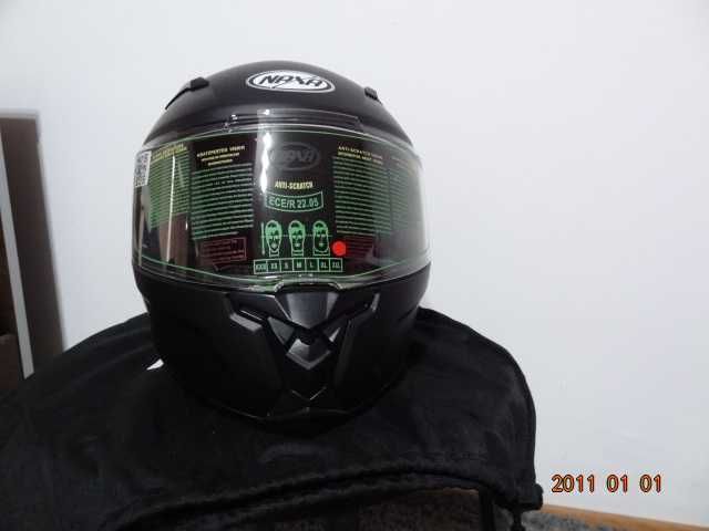 vand casca scuter noua