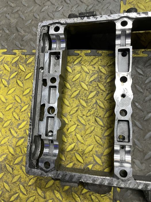 Головка блока, постель распредвалов Форд транзит