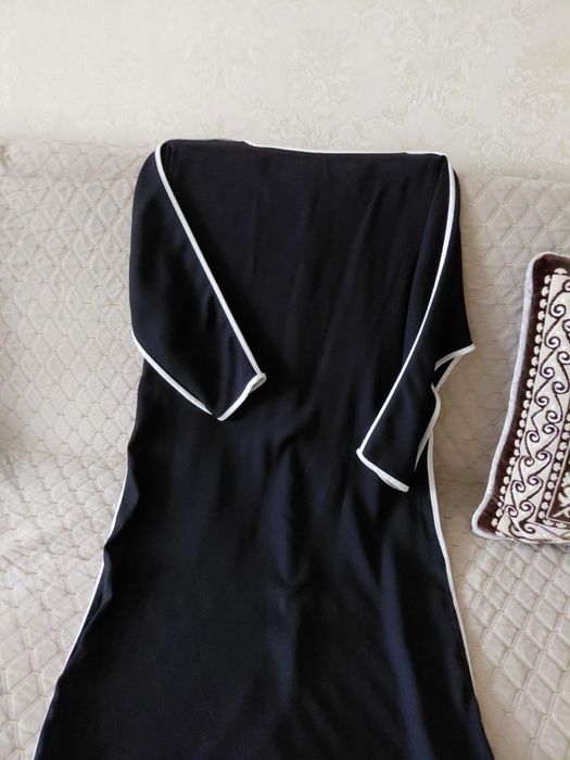 Продам платье недорого