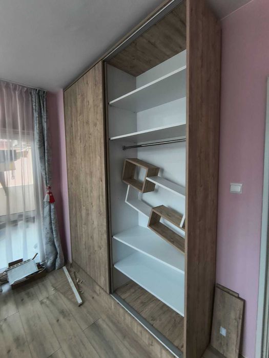 Изработване на гардероби по поръчка