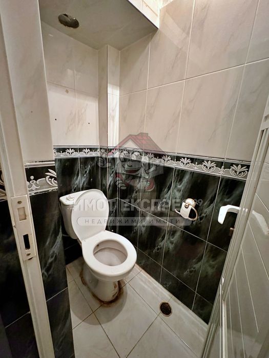 Продава се Етаж от къща в Асеновград - 178 кв.м за 675 €/кв.м - Снимка #19