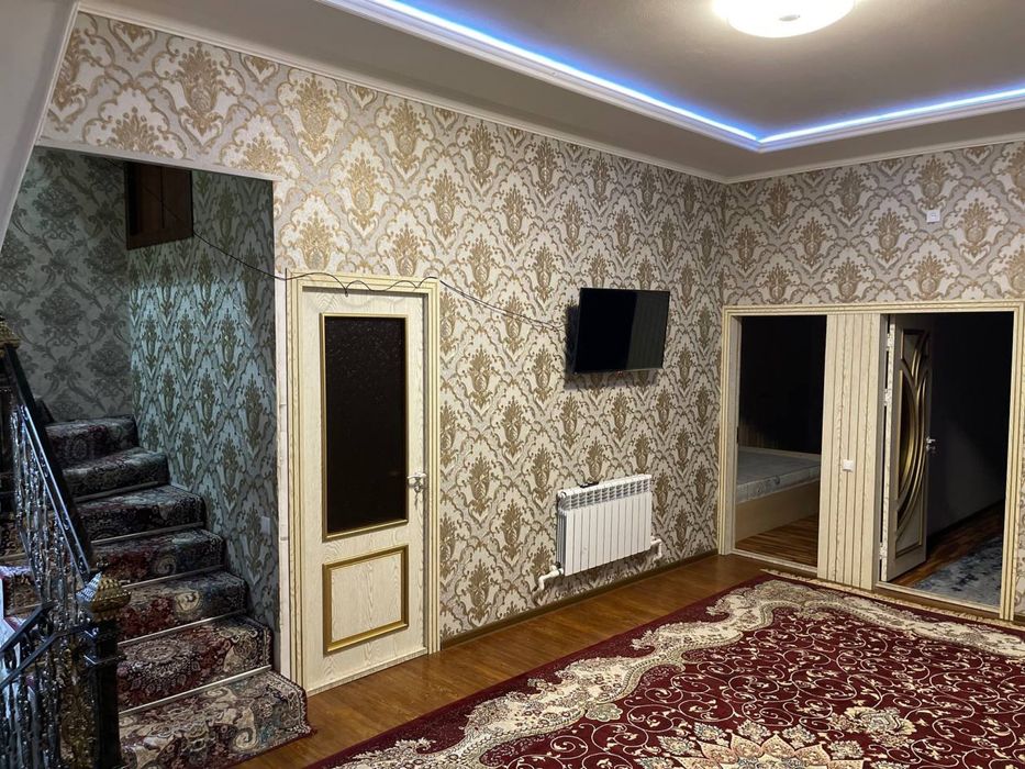 СРОЧНО ПРОДАЕТСЯ!  5-микр.Орбита. 3 этажный индувидуальний дом