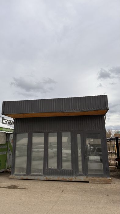 Павильон с местом