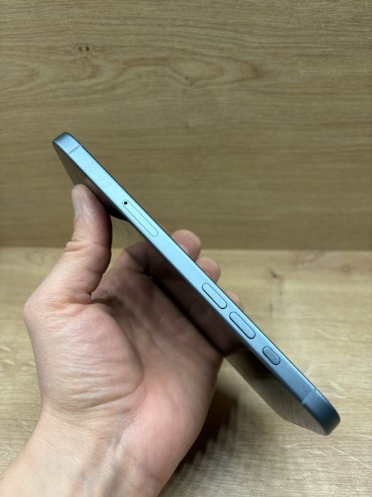 iPhone 16 Plus 256Gb Verde 93% battery life