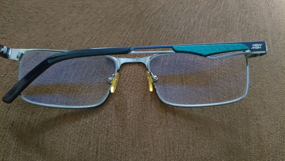 Vând ramă ochelari