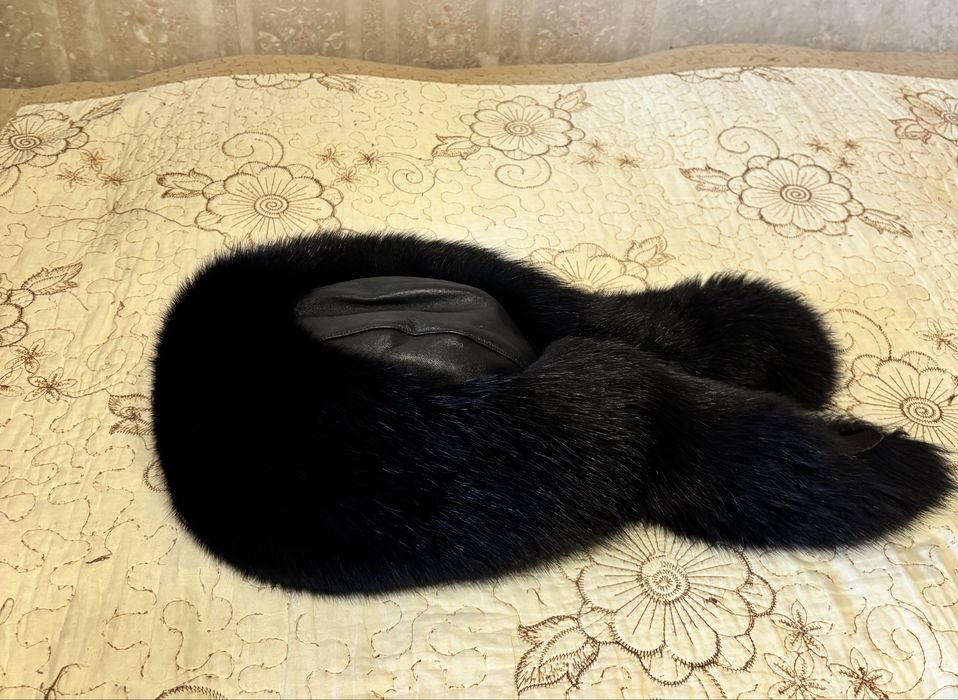 Продам песцовую шапку