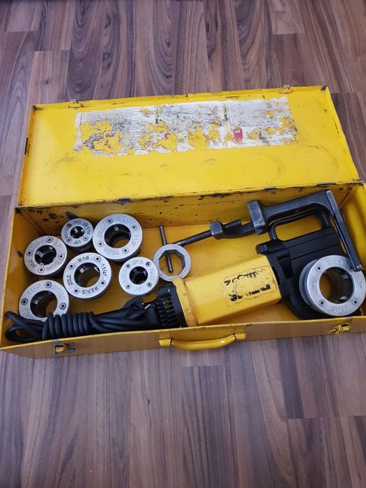 Clupă de filetat electrică Rems Amigo  2