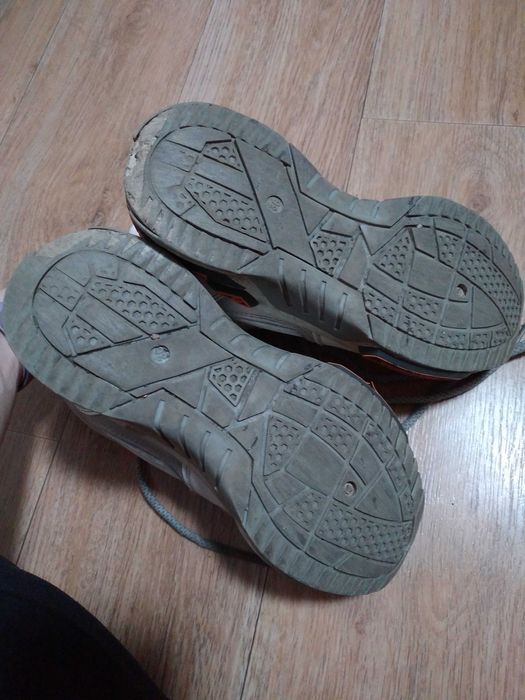 Зимние кроссовки 36 теплые