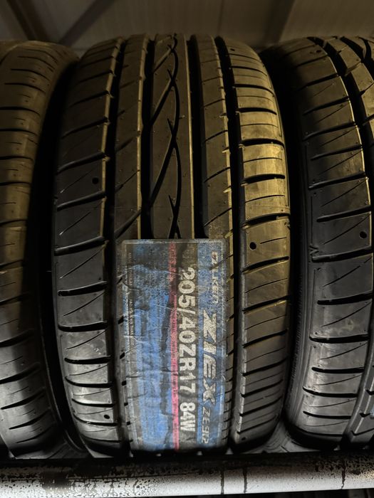 Anvelope Noi 205/40/17 Falken