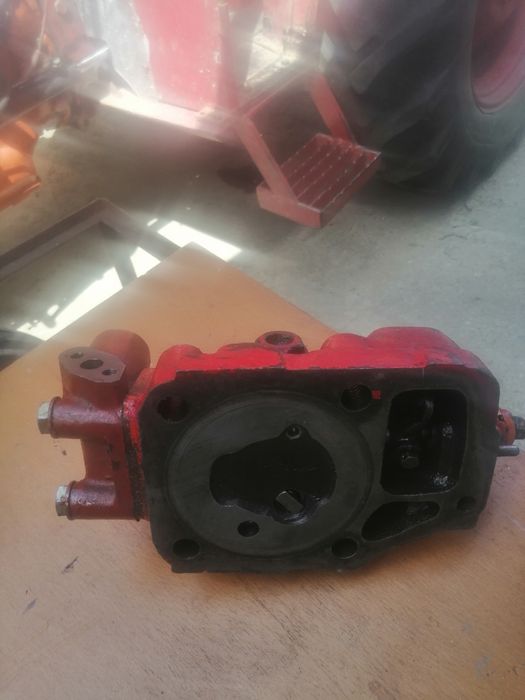 Chiulasa monobloc fi 95. Utb 445