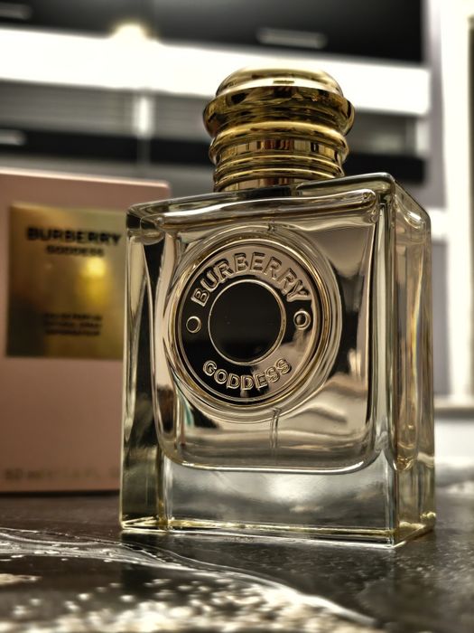 Burberry Goddess Eau De Parfum