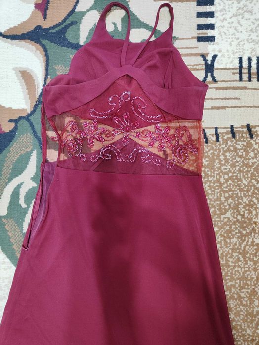 Продам платье в пол