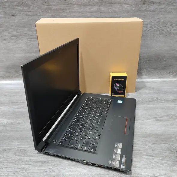 Lenovo noutbook sotiladi