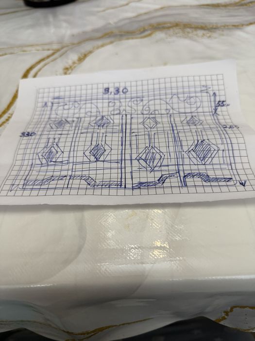 Продаётся ворота /дарвоза/ железная двух створчетая железо