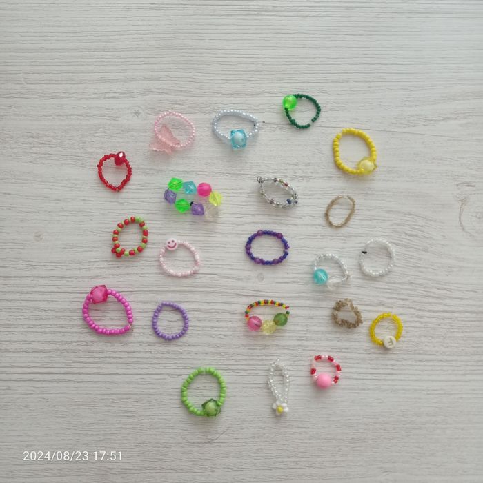 Продам украшения из бисера