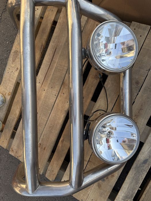 Bullbar inox cu proiectoare - VW Transporter T5 T6 Caravelle Multivan