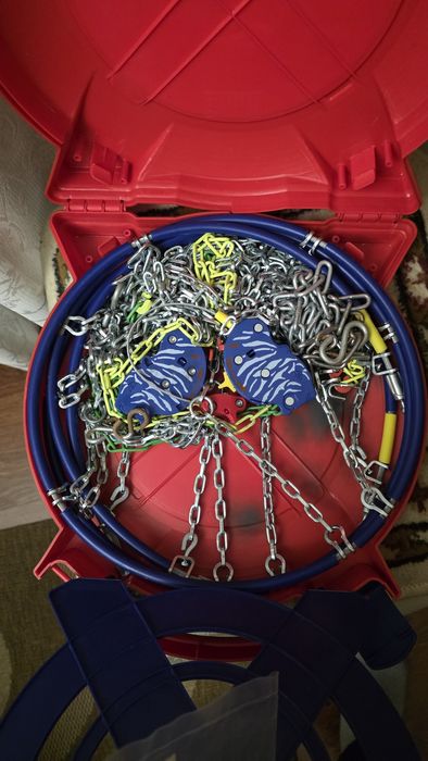 Цепи на шины, бренд Pewag