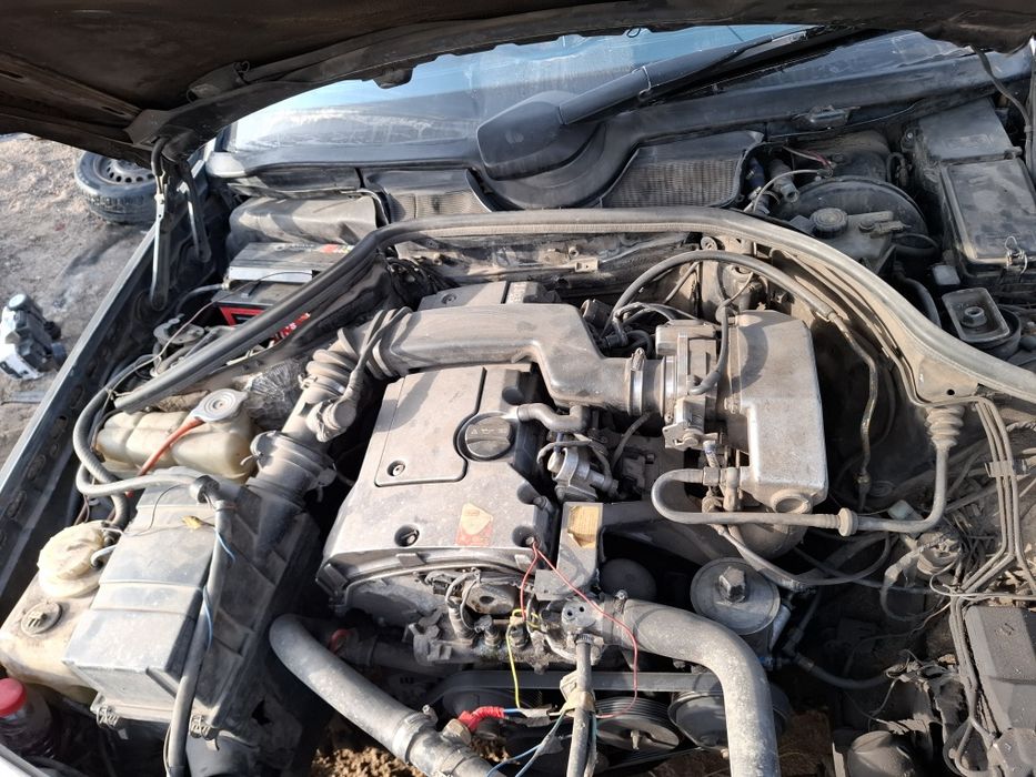 Продам мерседес по запчастям