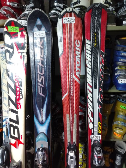 Ски и ски обувки втора