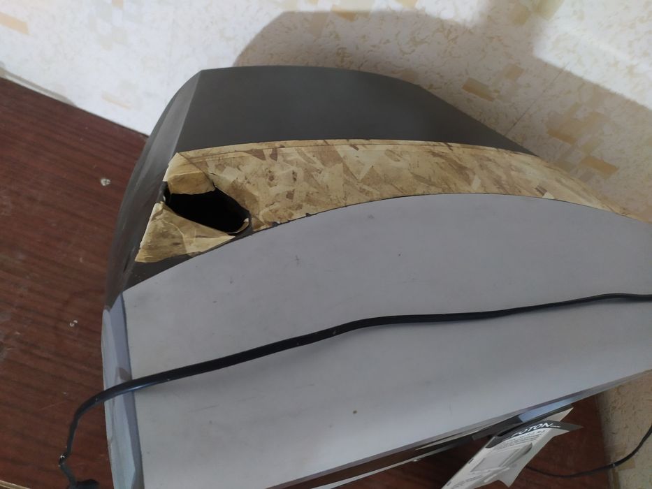 Продам старый телевизор