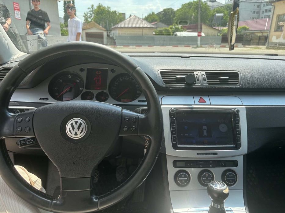 VOLKSWAGEN Passat 2009 — imagine 4