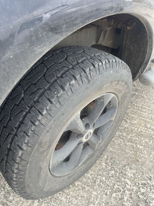 Nissan navara 2.5 190кс на части 2012 автоматична кутия  нисан навара вейс