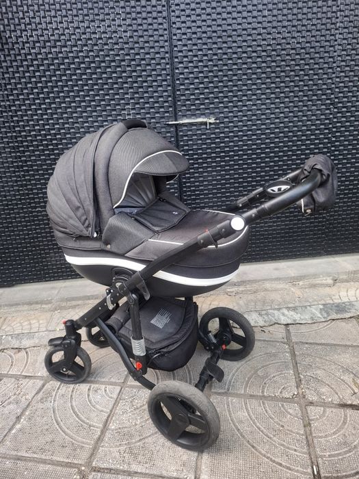 Бебешка количка 3 в 1 в цвят графит